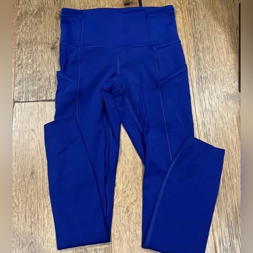 Lululemon Athletica Vibrant Blue Leggings Size 4
